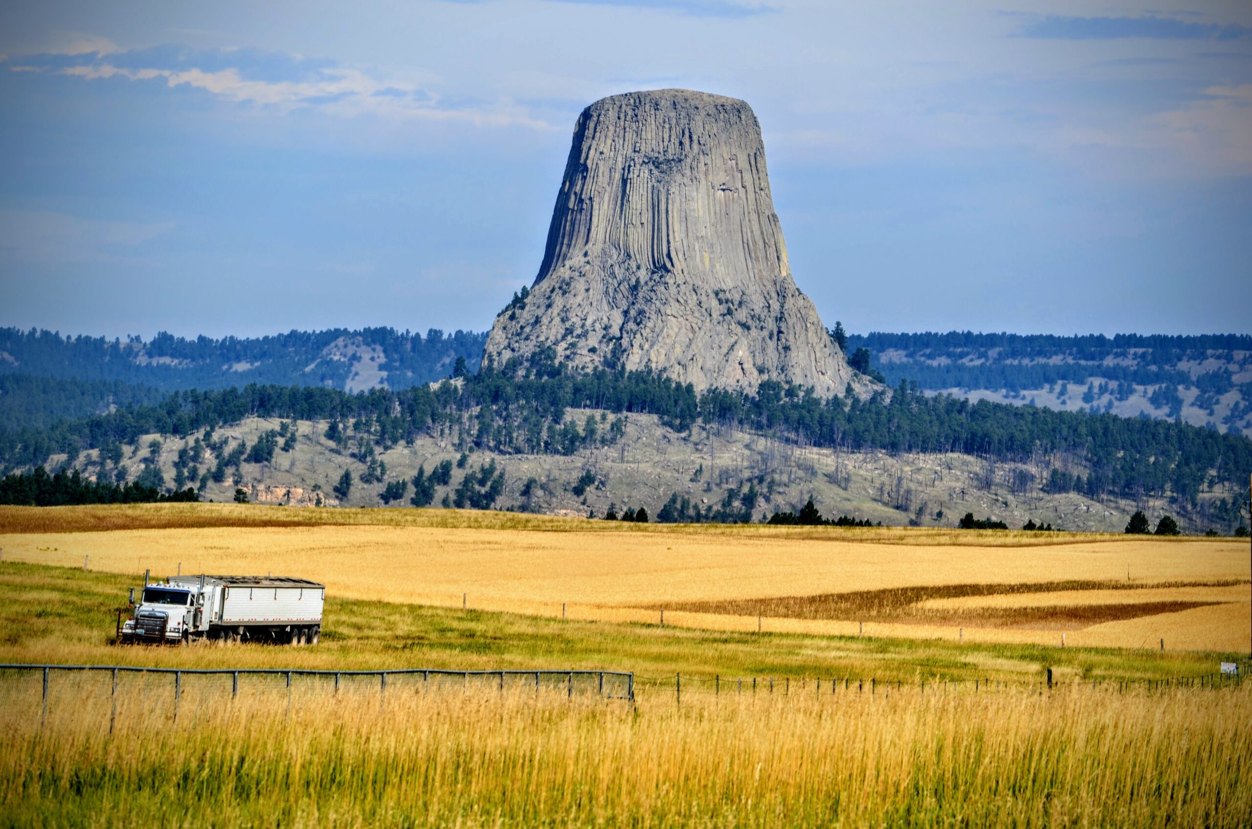 The Daredevil Who Landed on Devil’s Tower